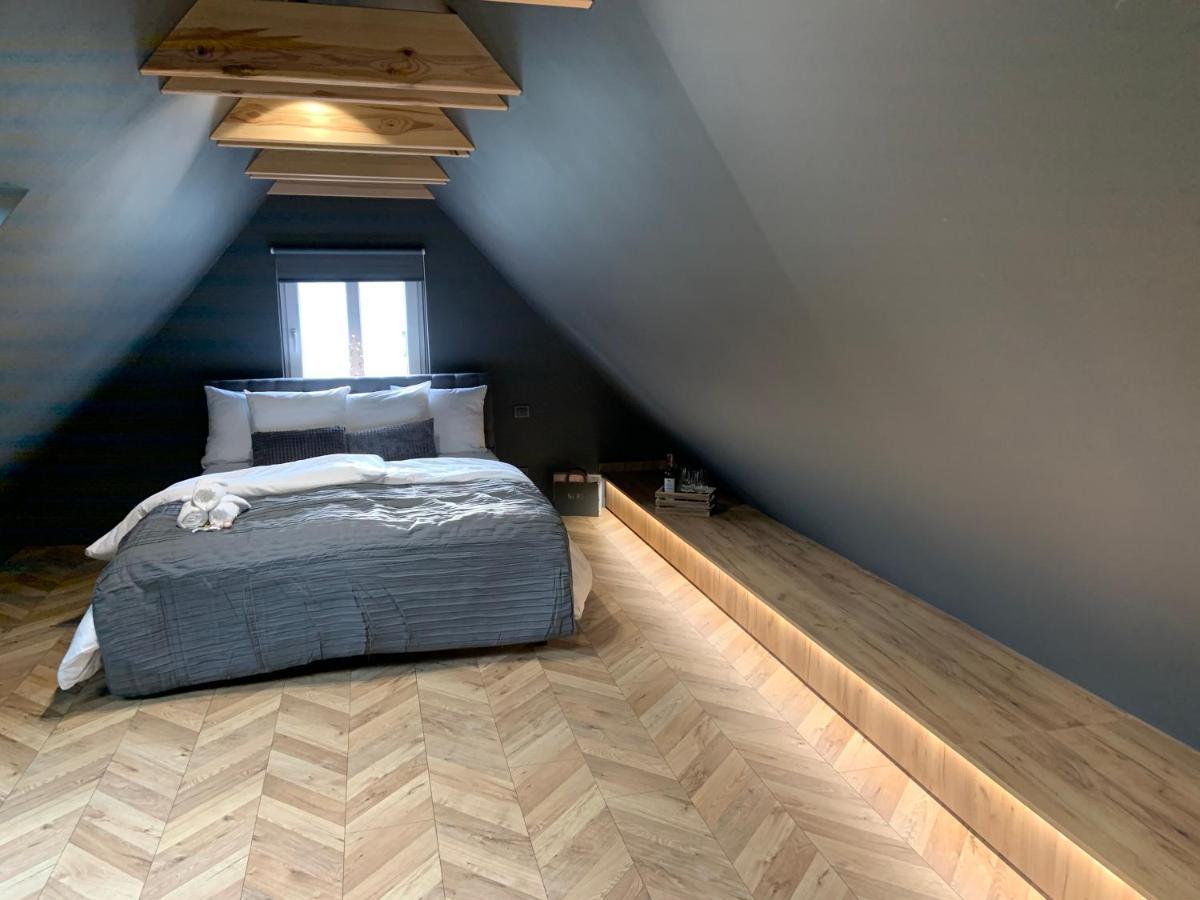 5 Star Apartments - Luxury & Comfort Jelenia Gora Bagian luar foto