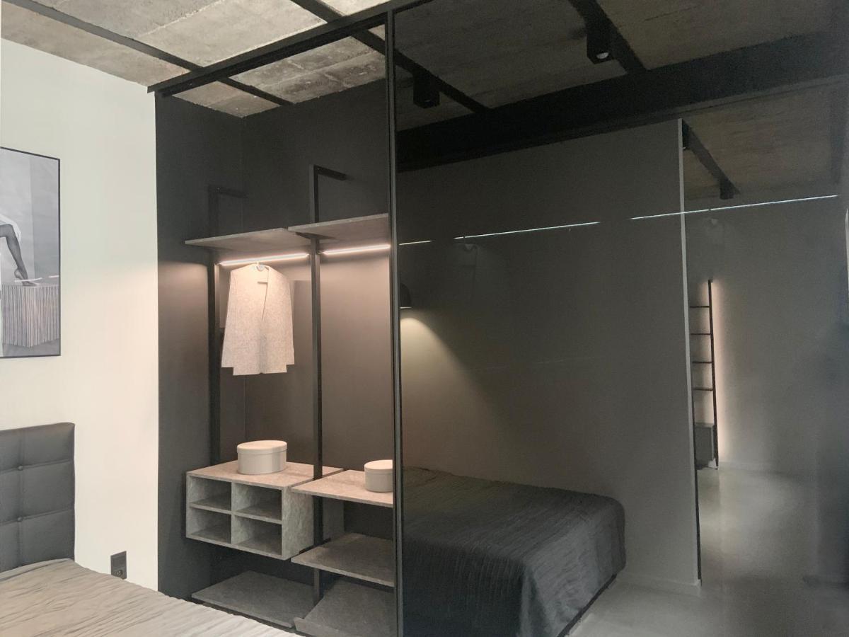 5 Star Apartments - Luxury & Comfort Jelenia Gora Bagian luar foto