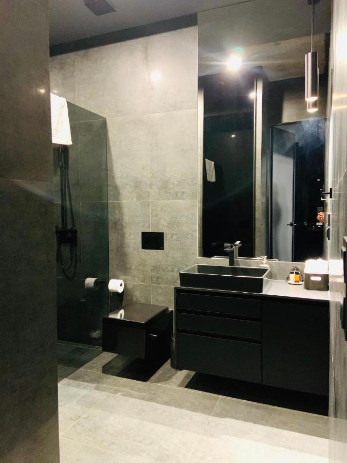 5 Star Apartments - Luxury & Comfort Jelenia Gora Bagian luar foto