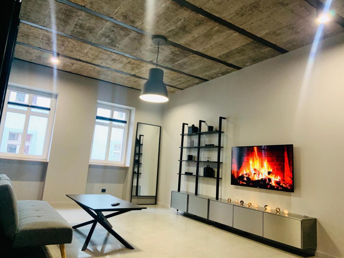 5 Star Apartments - Luxury & Comfort Jelenia Gora Bagian luar foto