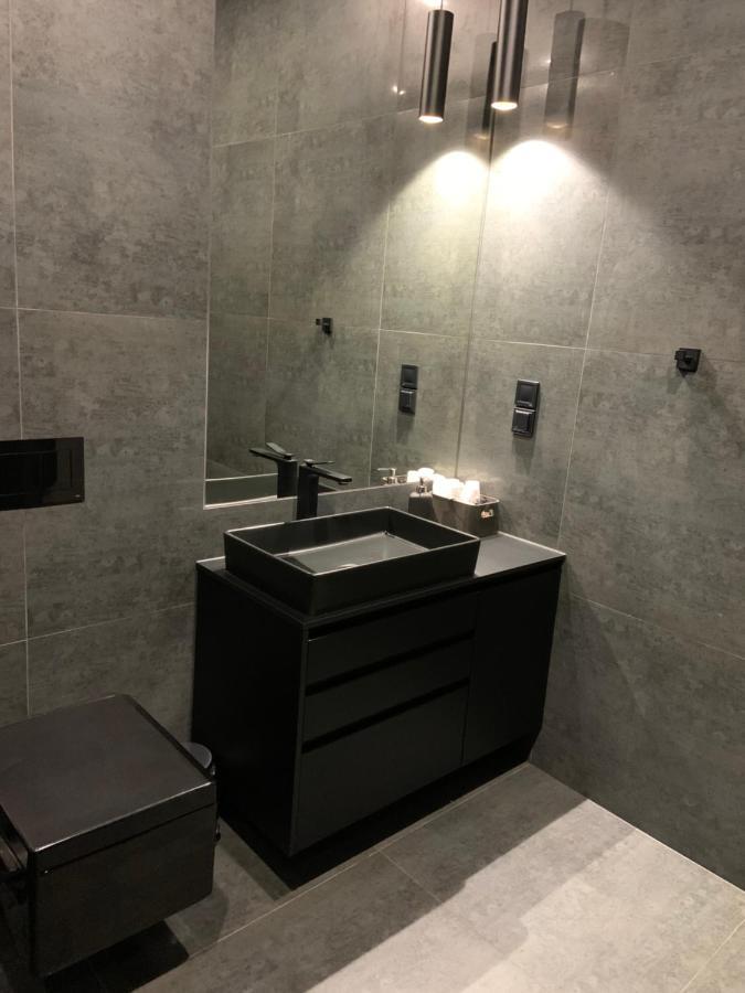 5 Star Apartments - Luxury & Comfort Jelenia Gora Bagian luar foto