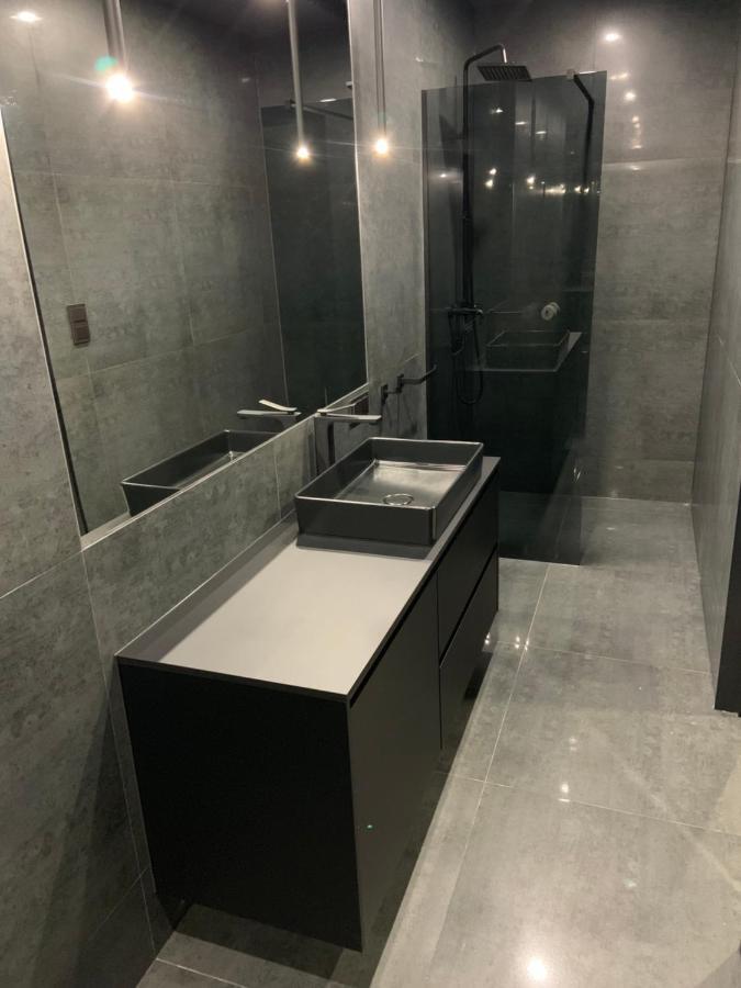 5 Star Apartments - Luxury & Comfort Jelenia Gora Bagian luar foto