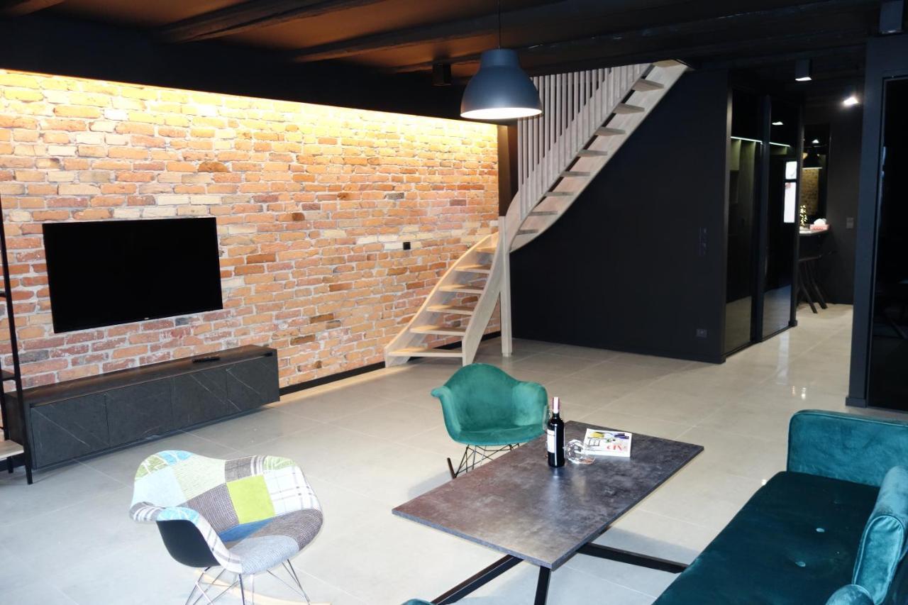 5 Star Apartments - Luxury & Comfort Jelenia Gora Bagian luar foto
